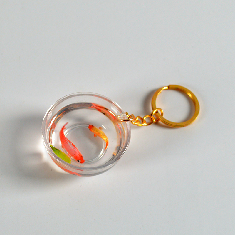 New Creative Lucky Koi Keychain Funny Fish Tank Goldfish Bag Pendant Fashion Ornaments for Friends Tourist Memorial Jewelry Gift