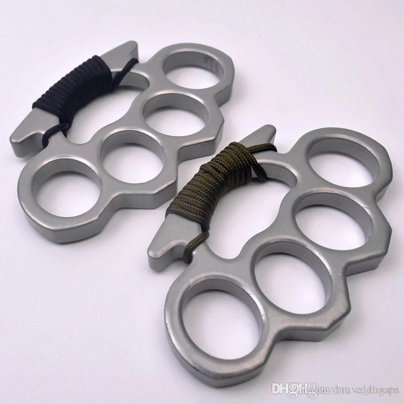 Hot Sale THICK Finger Buckle Four Finger Ring Self-Defense Tools BrokenWindow KNUCKLE DUSTER Selfdefensesupplie
Hot Sale THICK Finger Buckle Four Finger Ring Self-Defense Tools BrokenWindow KNUCKLE DUSTER Selfdefensesupplie