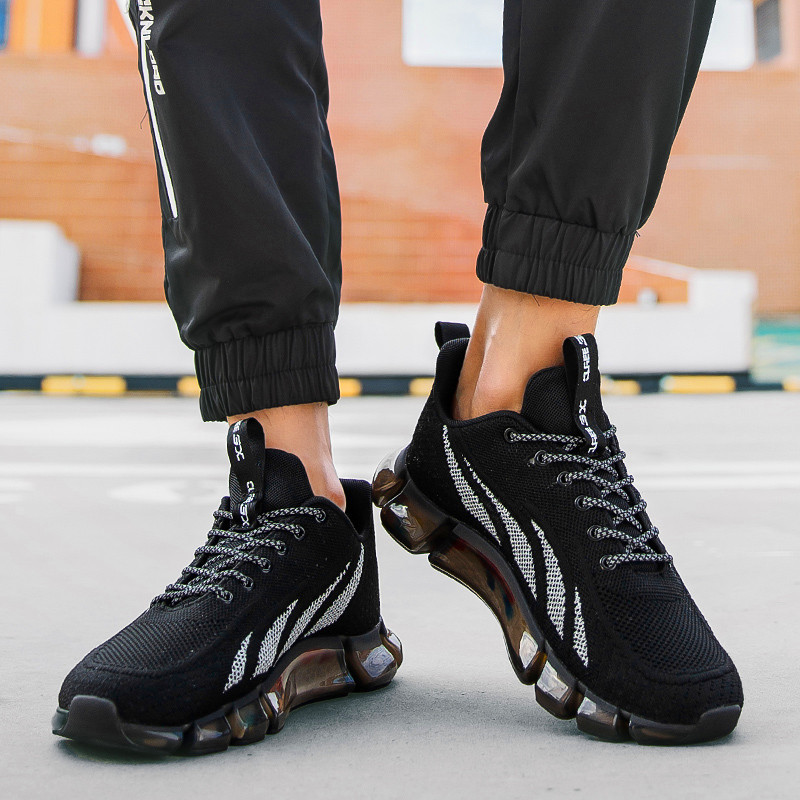 Top quality men's racing comfortable sports airbag trending men's ultralight fashion wild casual shoes and running shoes, 124;black-124;
Top quality men's racing comfortable sports airbag trending men's ultralight fashion wild casual shoes and running shoes, 124;black-124;