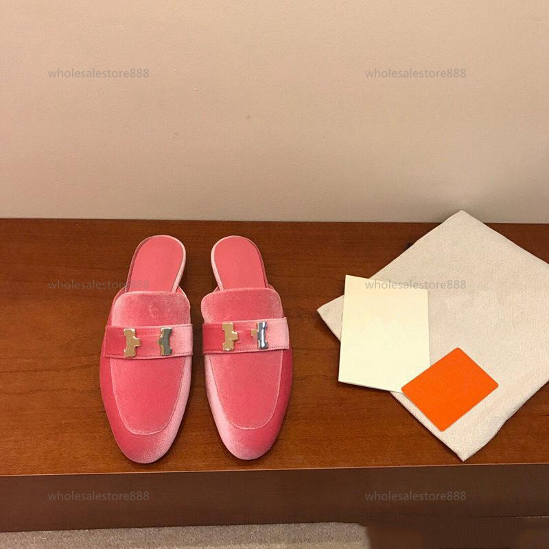 "2021 progettista autumn and winter new leather sandals metal buckle lusso slippers low with half slippers lusso velvet woman shoes PINK BLA, Black
"2021 progettista autumn and winter new leather sandals metal buckle lusso slippers low with half slippers lusso velvet woman shoes PINK BLA, Black