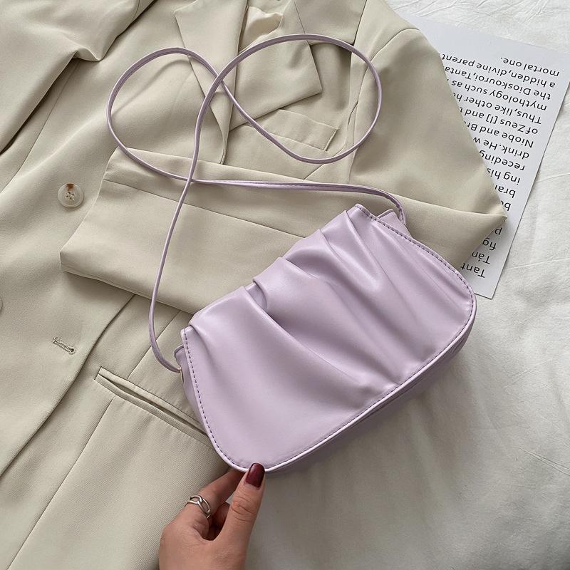 Simple Pleated Crossbody Bag For Women PU Leather Shoulder Bag Solid Color Messenger Designer Cloud Handbag Fashion Purse, Green
Simple Pleated Crossbody Bag For Women PU Leather Shoulder Bag Solid Color Messenger Designer Cloud Handbag Fashion Purse, Green
