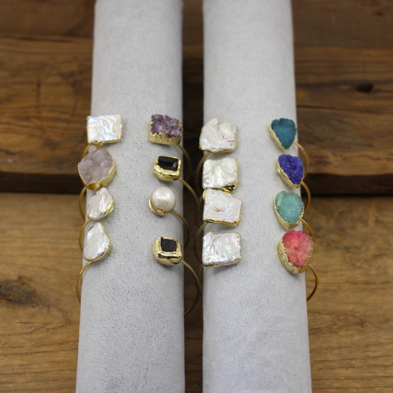 Bangle Natural Fresh Water Pearl Open Cuff Raw Crystal Geode Druzy Black Tourmaline Fashion Women Bracelet Jewelry QC2053 
Bangle Natural Fresh Water Pearl Open Cuff Raw Crystal Geode Druzy Black Tourmaline Fashion Women Bracelet Jewelry QC2053