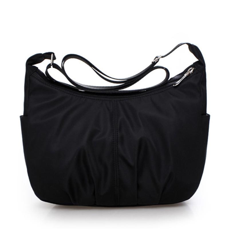 Women Shoulder Bags Waterproof Nylon Hobo Bag Large Capacity Casual Mummy Bag Travel Handbag Bolsos for Ladies Solid, Black
Women Shoulder Bags Waterproof Nylon Hobo Bag Large Capacity Casual Mummy Bag Travel Handbag Bolsos for Ladies Solid, Black