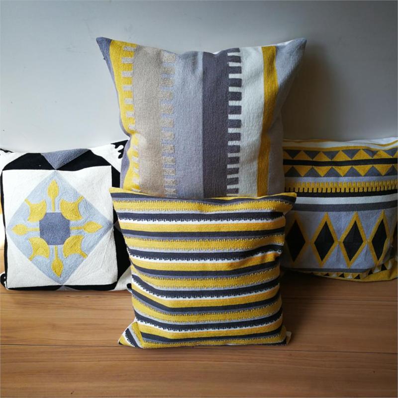 Ethnic Embroidered Cushion Cover Handmade Embroidery Mix Luxury Throw Pillow Cover Home Decorative Pillows Bohemia Almofada
Ethnic Embroidered Cushion Cover Handmade Embroidery Mix Luxury Throw Pillow Cover Home Decorative Pillows Bohemia Almofada