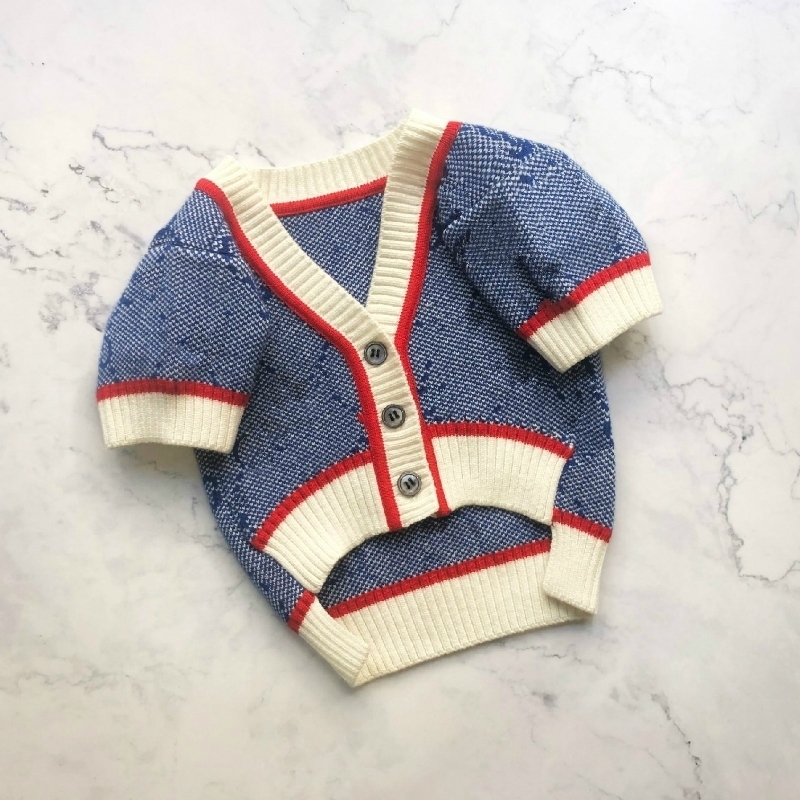Luxury Dog Sweater for Small Medium Dogs Winter Warm Sweater for French Bulldog Print Coat Pet Clothing Puppy Costume Wholesale 201023
Luxury Dog Sweater for Small Medium Dogs Winter Warm Sweater for French Bulldog Print Coat Pet Clothing Puppy Costume Wholesale 201023