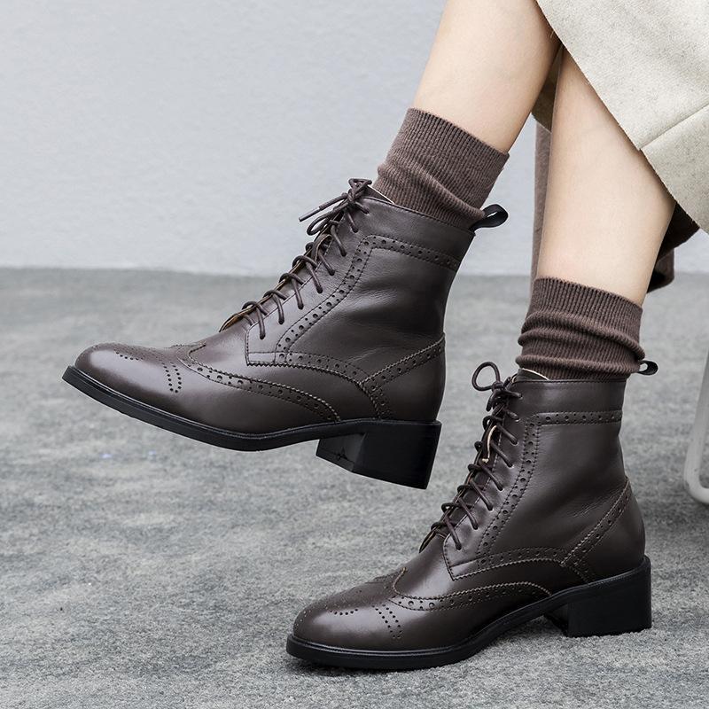 Bright2021 Round Head Thi Heel Short Autumn and Winter Shoes Bro Comfortable Motorcycle Boots Women's1, Black patent leather
Bright2021 Round Head Thi Heel Short Autumn and Winter Shoes Bro Comfortable Motorcycle Boots Women's1, Black patent leather