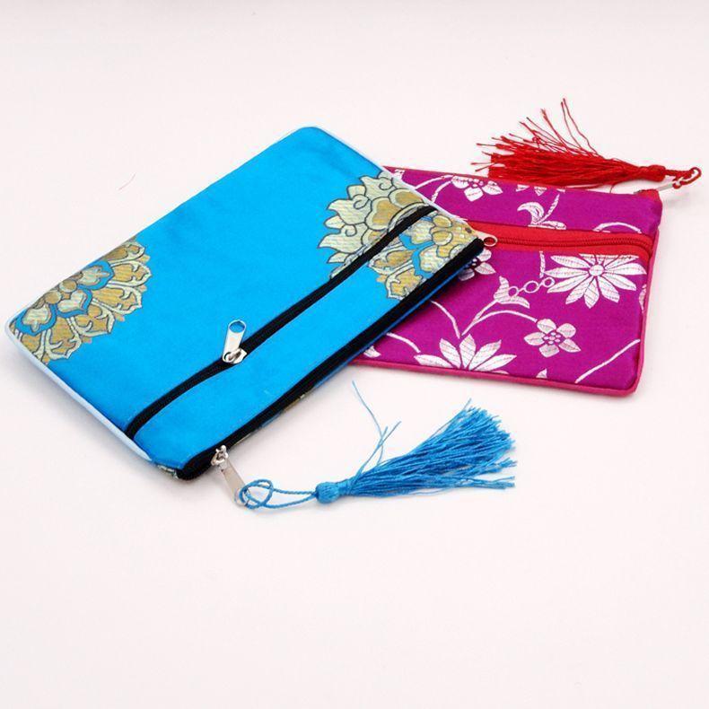 50pcs Tassel Large Double Zipper Coin Purse Travel Cosmetic Makeup Bag Women Phone Wallet Chinese Silk Brocade Jewelry Pouches1
50pcs Tassel Large Double Zipper Coin Purse Travel Cosmetic Makeup Bag Women Phone Wallet Chinese Silk Brocade Jewelry Pouches1