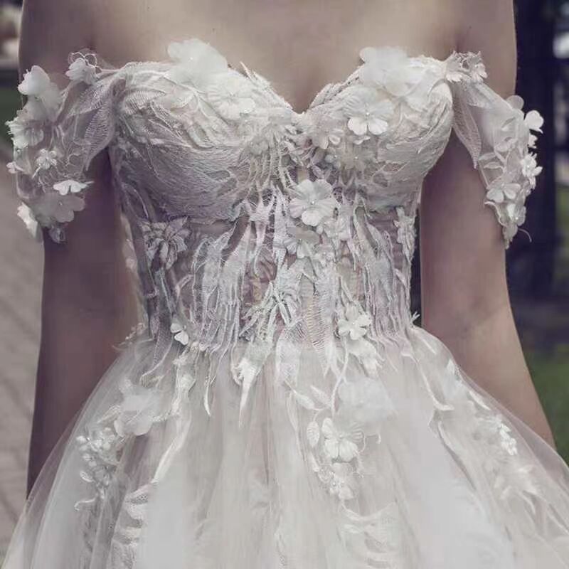 Beach Off Shoulder Wedding Dresses Sexy Sleeveless Lace 3D Floral Appliques Bridal Gowns Boho Robes De Mariée Custom Made Chenjing