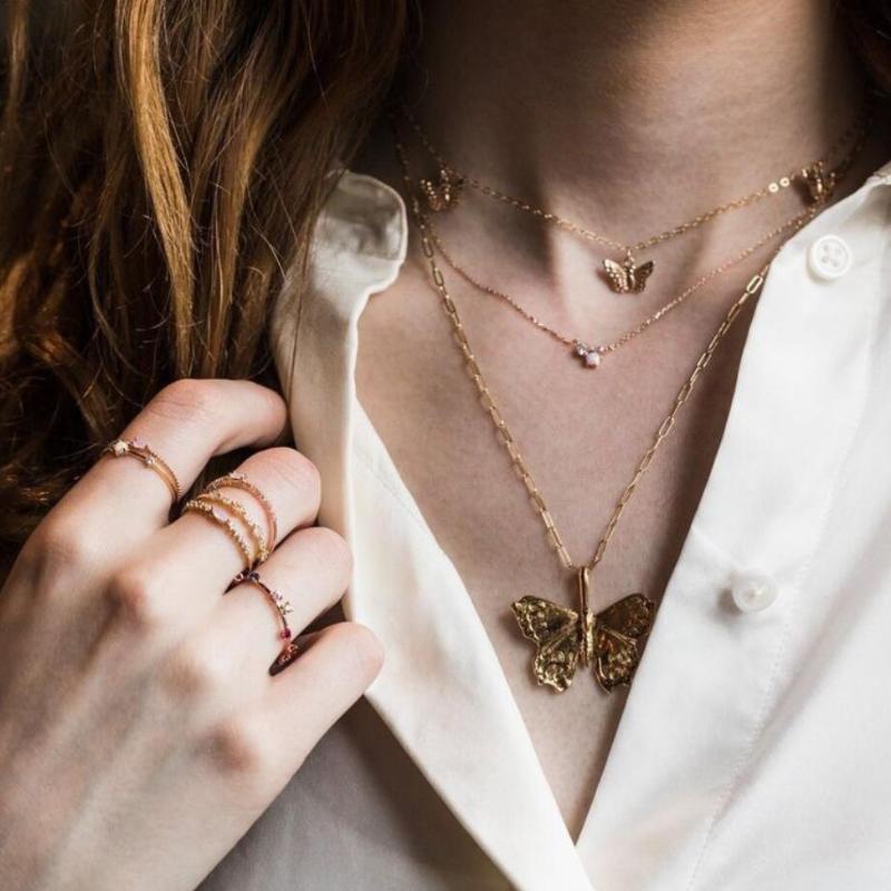 Gold color Choker Necklace for women 3 Layers cute butterfly Pendant Chain Necklaces & Pendants velvet chokers Fashion Jewelry
Gold color Choker Necklace for women 3 Layers cute butterfly Pendant Chain Necklaces & Pendants velvet chokers Fashion Jewelry