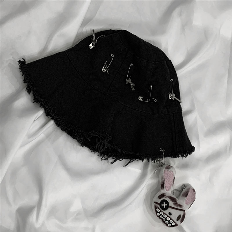 Goth Girl Harajuku Hat Female Ins Trendy High Street Hip Hop Pin Rings Dark Cross Bucket Caps Summer Grunge Brim Hat Women Black 201009