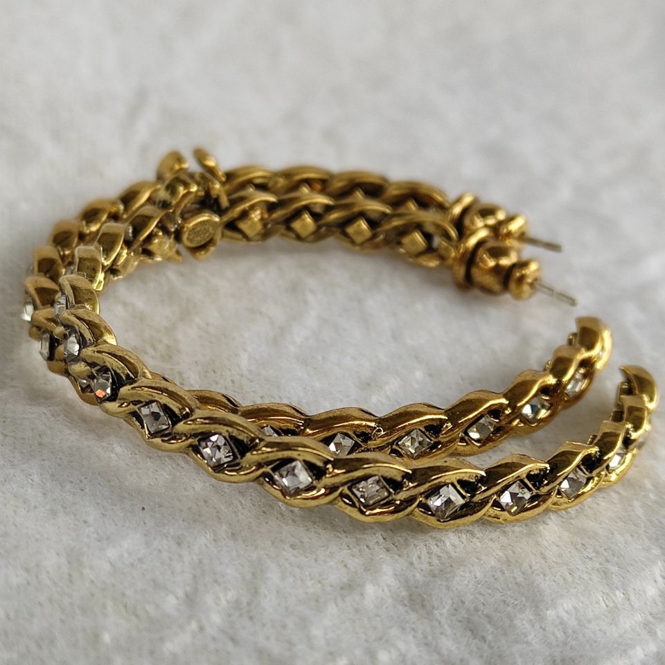 fashion restoring ancient ways metal c earring accessories rhinestone Jewelry retro designer earrings
fashion restoring ancient ways metal c earring accessories rhinestone Jewelry retro designer earrings