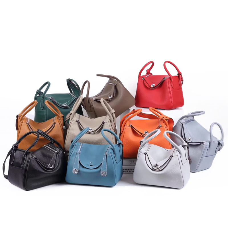 Cow Leather Lady Lindi Bag Brand Shoulder Messenger Bag Luxury Handbags Women Bags Designer Top-handle Bags Famous 2020 C1223
Cow Leather Lady Lindi Bag Brand Shoulder Messenger Bag Luxury Handbags Women Bags Designer Top-handle Bags Famous 2020 C1223