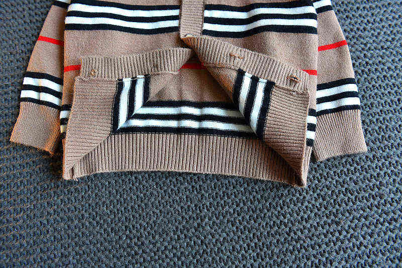Baby Knitted Children'S Clothing Spring Autumn New Bow Girls' Pullover Sweater + Short Skirt Suit Children'S Retro Sweater Sets Y220310