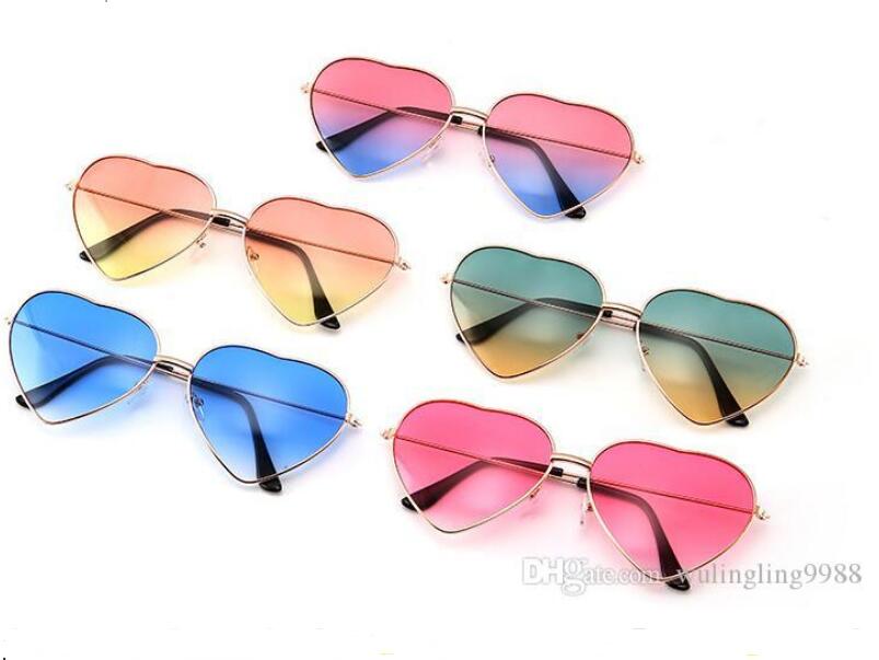 Heart Shaped Sunglasses WOMEN metal Reflective LENES Fashion sun GLASSES men and women Mirror Heart Sun Glasses 50 pairs
Heart Shaped Sunglasses WOMEN metal Reflective LENES Fashion sun GLASSES men and women Mirror Heart Sun Glasses 50 pairs