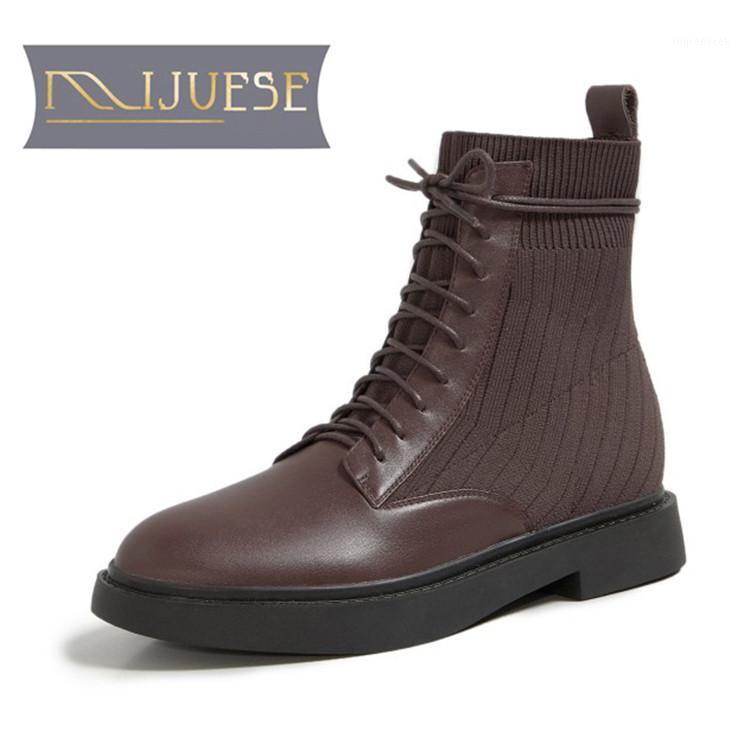 MLJUESE 2021 women ANKLE boots Cow leather Winter short plush Round Toe Lace-Up Low heels female Riding boots size 411, Brown
MLJUESE 2021 women ANKLE boots Cow leather Winter short plush Round Toe Lace-Up Low heels female Riding boots size 411, Brown