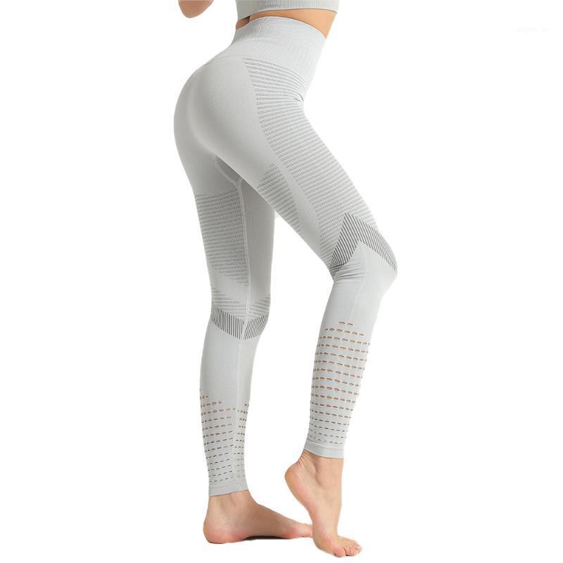 2020 New High Waist Fitness Gym Leggings Women Seamless Tights Workout Running Activewear Yoga Pants Hollow Sport Trainning Wear1
2020 New High Waist Fitness Gym Leggings Women Seamless Tights Workout Running Activewear Yoga Pants Hollow Sport Trainning Wear1