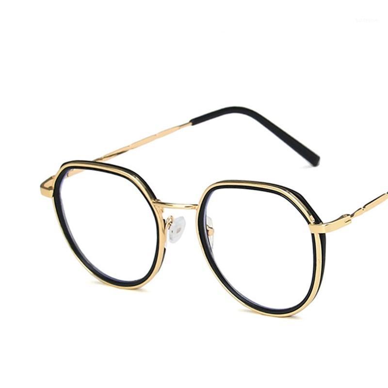 2020 Vintage Metal Glasses Women Anti-blue Light Eyeglasses Square Optics Myopia Computer Men Eye Glasses Frame Fashion New1
2020 Vintage Metal Glasses Women Anti-blue Light Eyeglasses Square Optics Myopia Computer Men Eye Glasses Frame Fashion New1