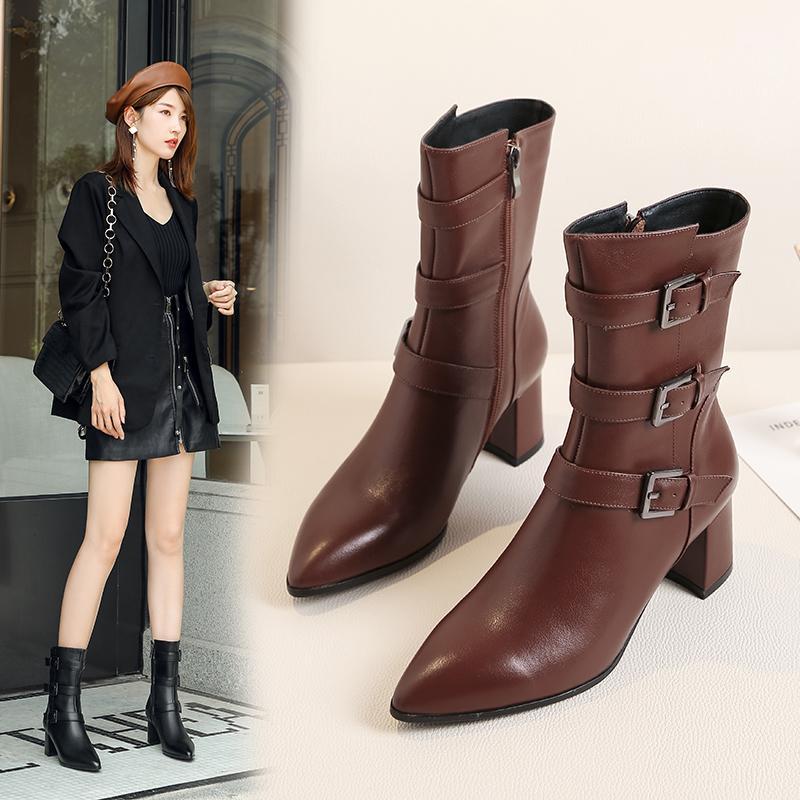 2020 New Korean Short Boots Skinny Boots Pointed Medium Thick Heel Knight Rider1, Black
2020 New Korean Short Boots Skinny Boots Pointed Medium Thick Heel Knight Rider1, Black