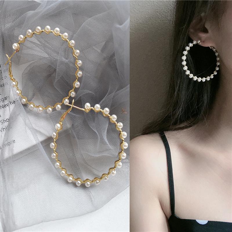 Oversized Earrings for Women Round Circle Pearl Simple Women Big Hoop Earrings Jewelry Accessories Wholesale
Oversized Earrings for Women Round Circle Pearl Simple Women Big Hoop Earrings Jewelry Accessories Wholesale