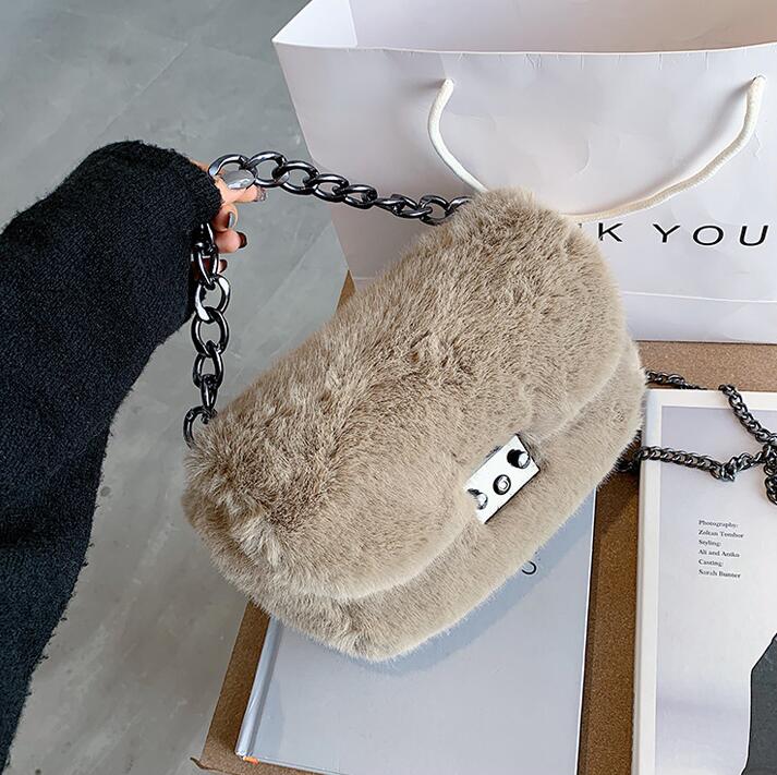 factory wholesale women handbag street fashion plush chain bag winter new mao mao women clutch bag elegant atmosphere winter fashion bag, Black;red
factory wholesale women handbag street fashion plush chain bag winter new mao mao women clutch bag elegant atmosphere winter fashion bag, Black;red