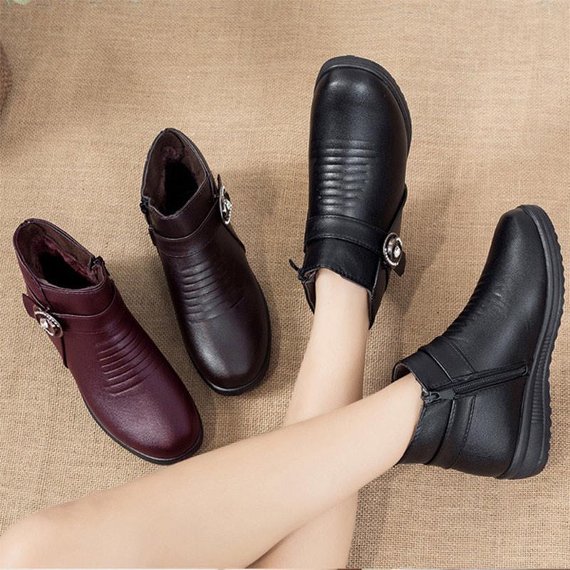 Mom Shoes Women Pu Leather Wedge Ankle Boots Ladies Platform Soft Short Boot Female Black Slip On Shoes Comfortable High Quality
Mom Shoes Women Pu Leather Wedge Ankle Boots Ladies Platform Soft Short Boot Female Black Slip On Shoes Comfortable High Quality