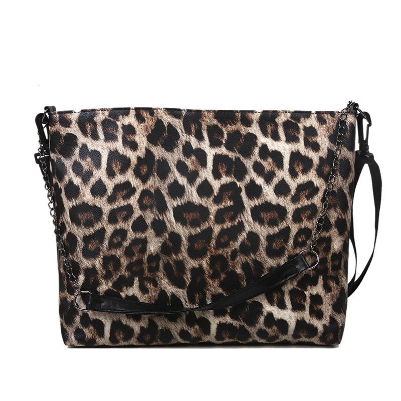 2021 New Fashion Shoulder Bag Leopard Print PU Leather Crossbody Messenger Bag Chain Small Square Satchels Hobos
2021 New Fashion Shoulder Bag Leopard Print PU Leather Crossbody Messenger Bag Chain Small Square Satchels Hobos