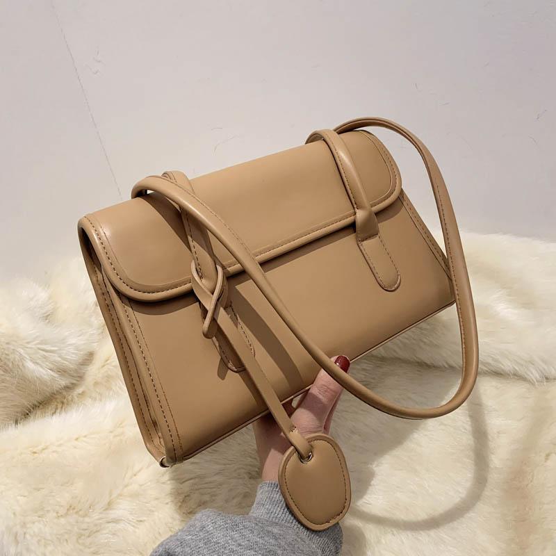 OLSITTI New Fashion Pu Leather Diamond Lattice Shoulder Bags for Women 2021 Autumn and Winter Small Flap Bags Women Crossbody, Black
OLSITTI New Fashion Pu Leather Diamond Lattice Shoulder Bags for Women 2021 Autumn and Winter Small Flap Bags Women Crossbody, Black