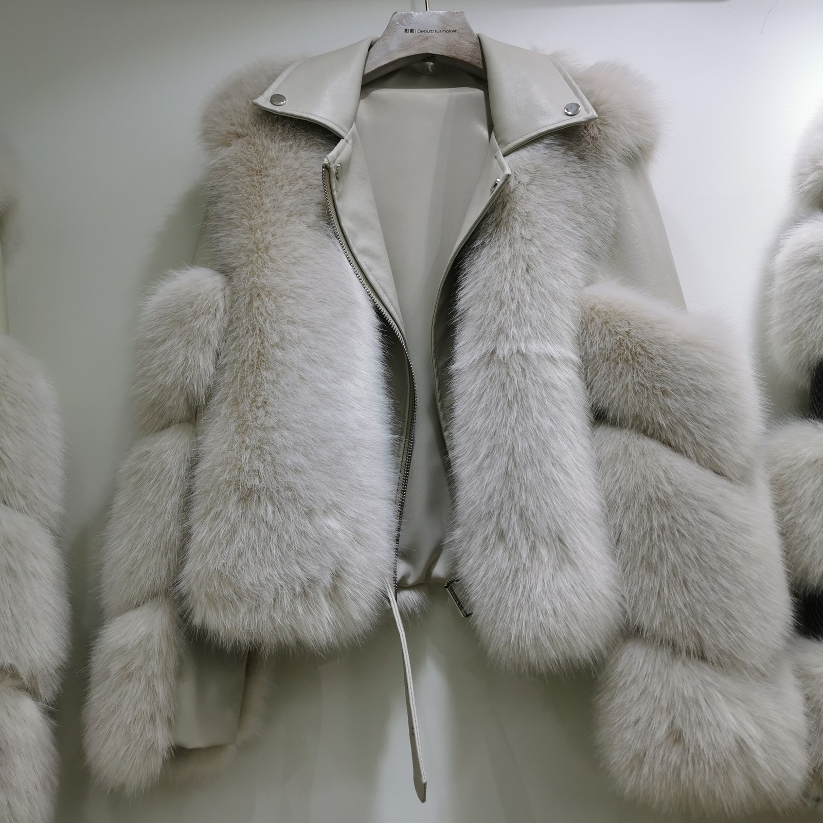 Women fur faux fur coat Ladies lapel stitching Fashion solid color fur jacket Ladies lapels faux leather fue coat LR97