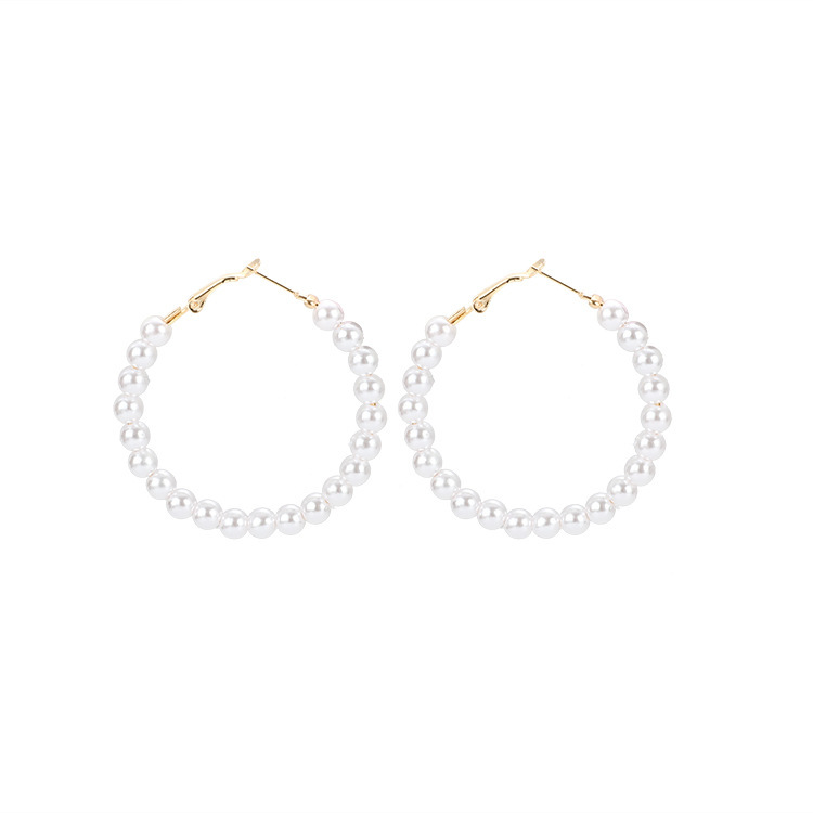 New Earrings Fairy Temperament Personality Wild Earrings Pearl Exaggerated Large Circle Earrings Decoration
New Earrings Fairy Temperament Personality Wild Earrings Pearl Exaggerated Large Circle Earrings Decoration