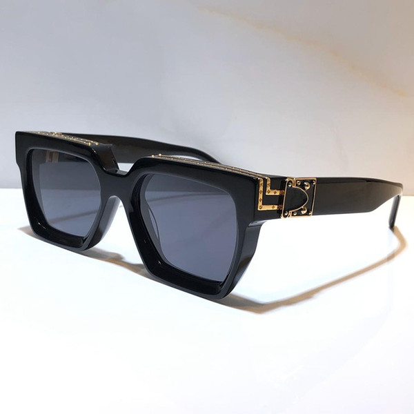 MILLIONAIRE for Men Women Designer Sunglasses Full Frame Vintage 1165 1.1 Sunglasses for Men Shiny Gold Logo Hot Sell Gold Plated Top 96006
MILLIONAIRE for Men Women Designer Sunglasses Full Frame Vintage 1165 1.1 Sunglasses for Men Shiny Gold Logo Hot Sell Gold Plated Top 96006