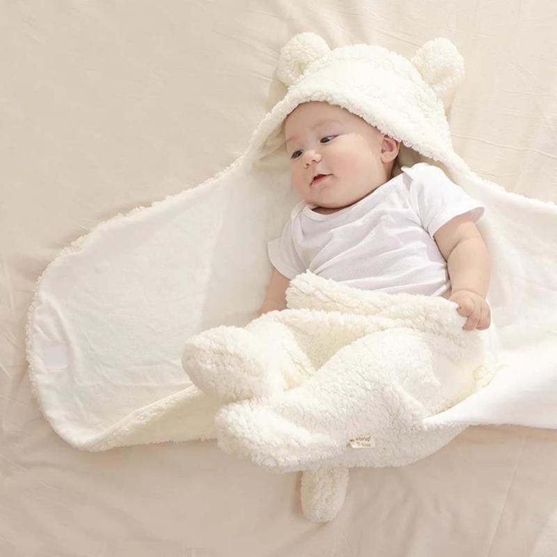 

Winter Baby Blanket Cute Cartoon Bear Ears Newborn Swaddle Wrap Warm Unisex Infant Sleeping Bag Soft Envelope Kids Bedding Quilt Y201009