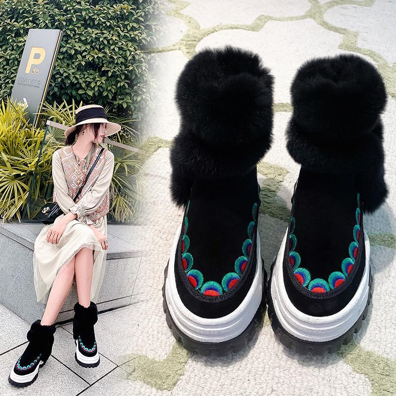 2020 New winter shoes women's snow boots cow suede embroidered keep warm plush ankle boots women's snow botas mujer1, Black
2020 New winter shoes women's snow boots cow suede embroidered keep warm plush ankle boots women's snow botas mujer1, Black