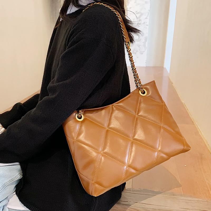 High Quality Pu Leather Women Handbags Tote Bags Fashion Ladies Crossbody Bags for Women Casual Female Should Messenger Bag New, Black
High Quality Pu Leather Women Handbags Tote Bags Fashion Ladies Crossbody Bags for Women Casual Female Should Messenger Bag New, Black