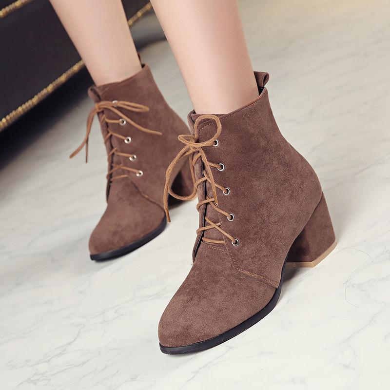 YMECHIC 2020 Womens Boots Ankle Lace Up High Block Heel Winter Shoes Women Black Brown Flock Motorcycle Ankle Boot Plus Size 45
YMECHIC 2020 Womens Boots Ankle Lace Up High Block Heel Winter Shoes Women Black Brown Flock Motorcycle Ankle Boot Plus Size 45