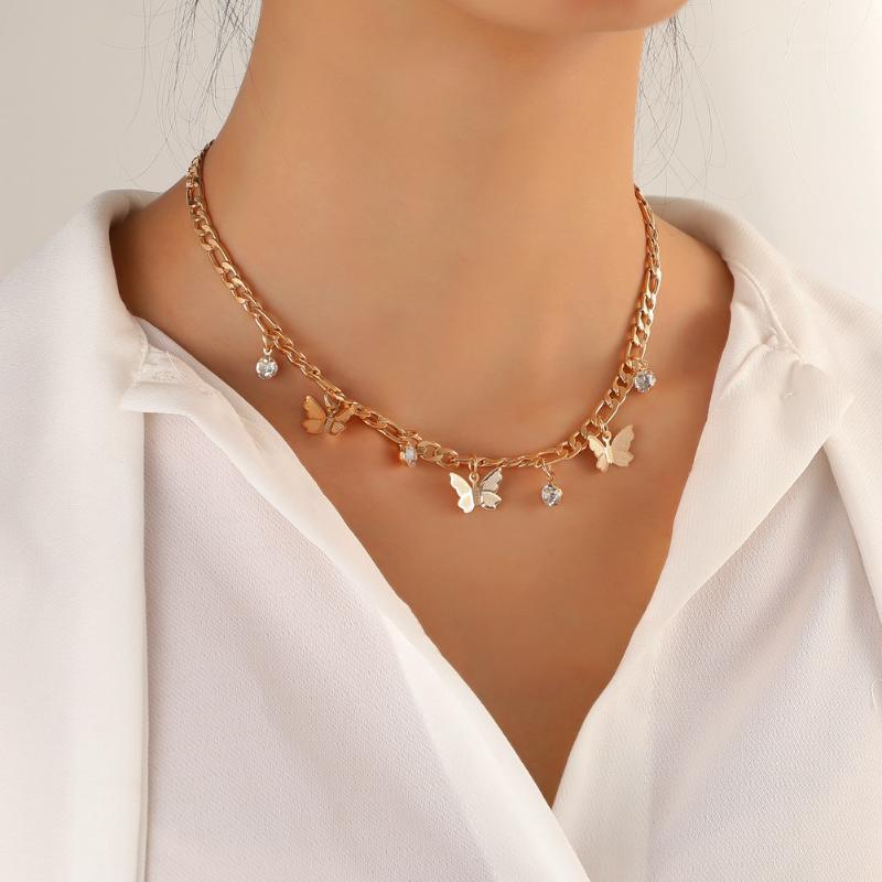 Chokers Chic Butterfly Necklace Women Choker Figaro Chain Zircon Jewelry Gift Glamour Baroque Sweet Sparkling Sexy Necklaces, Golden;silver
Chokers Chic Butterfly Necklace Women Choker Figaro Chain Zircon Jewelry Gift Glamour Baroque Sweet Sparkling Sexy Necklaces, Golden;silver