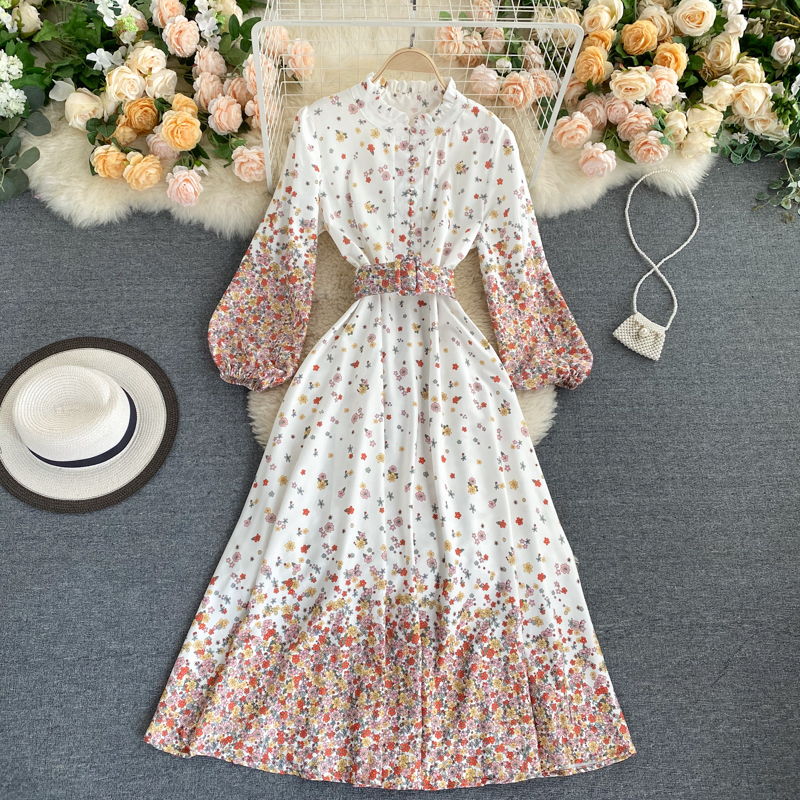 2021 New Female bohemian maxi dress gola puff the line dressed chic autumn streetwear impression long robe L7M2, White
2021 New Female bohemian maxi dress gola puff the line dressed chic autumn streetwear impression long robe L7M2, White