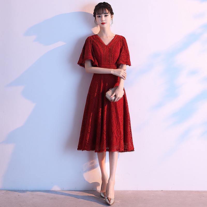 V-Neck graduation Prom Dresses Short Vestido De Festa Fashion A-line burgundy Prom Dress Short Sleeve qipao1
V-Neck graduation Prom Dresses Short Vestido De Festa Fashion A-line burgundy Prom Dress Short Sleeve qipao1