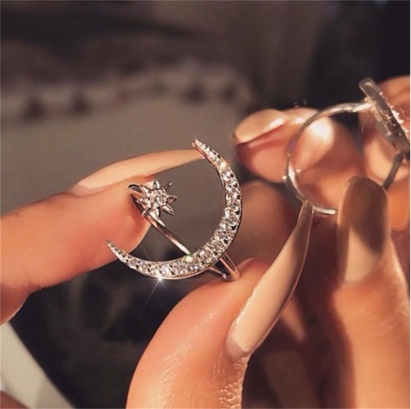 Classical Fashion Jewelry 925 Sterling Silver Pave White Clear 5A Cubic Zirconia Opening adjustable Women Wedding Star moon Ring 122 O2, Slivery;golden
Classical Fashion Jewelry 925 Sterling Silver Pave White Clear 5A Cubic Zirconia Opening adjustable Women Wedding Star moon Ring 122 O2, Slivery;golden