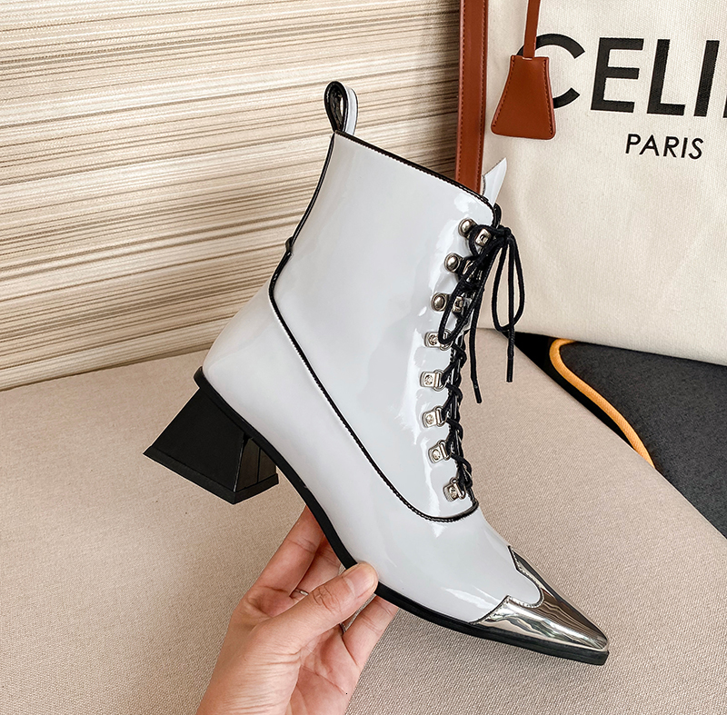 2021 New Sexy Metal Decoration Women's Winter Boots Genuine Leather Poined Toe Thick Heels Pumps Working Night Club Shoes Woman 3gr1, Pink
2021 New Sexy Metal Decoration Women's Winter Boots Genuine Leather Poined Toe Thick Heels Pumps Working Night Club Shoes Woman 3gr1, Pink