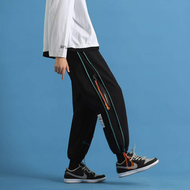 Men's Trousers 2021 Autumn Lean New Lovers Stripe Pants Relaxed Leisure Male Clothing MM51, Red.
Men's Trousers 2021 Autumn Lean New Lovers Stripe Pants Relaxed Leisure Male Clothing MM51, Red.