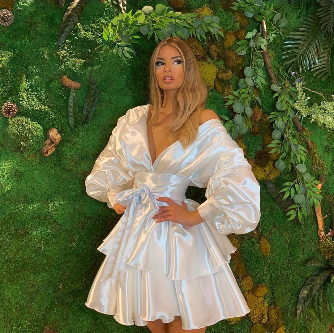 2020 Fashion Short Prom Dresses with Sash Ruffle Skirt Party Celebrity Dress Long Sleeves Vestido de Festa