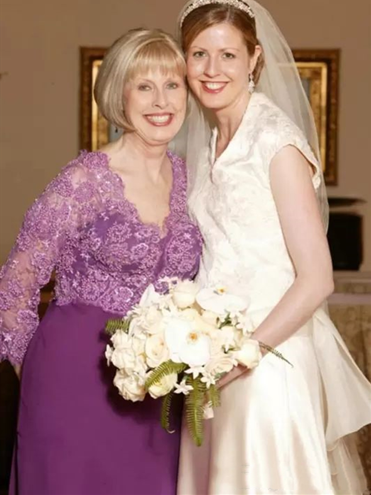 Elegant Purple Top Lace Mother of the Bride Dresses V Neck Long Mermaid Wedding Party Dress Formal Evening Gowns Plus Size Women Groom Mother's S