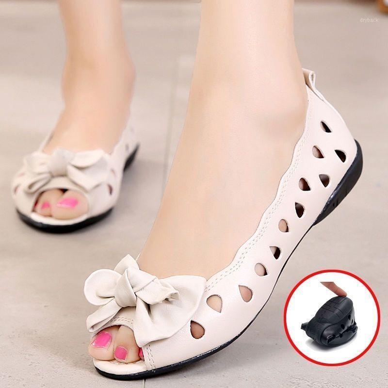 2021 new summer shoes soft-soled non-slip women's shoes fish mouth sandals female flat-bottom hollow women's M17181, Fish mouth black
2021 new summer shoes soft-soled non-slip women's shoes fish mouth sandals female flat-bottom hollow women's M17181, Fish mouth black