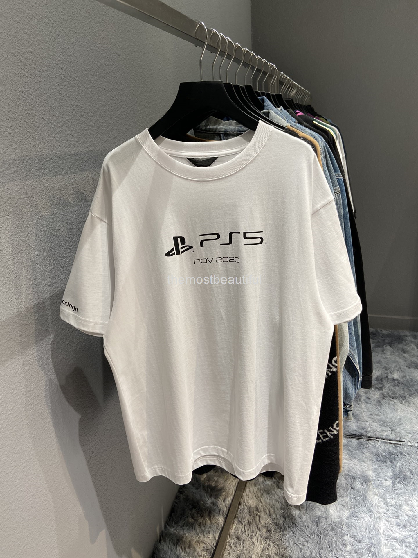 Women's T-Shirt Spring and summer high version b family sonyps5 letter printing loose round neck Pullover men's women's same T-shirt short sleeve, 2# packing bag
Women's T-Shirt Spring and summer high version b family sonyps5 letter printing loose round neck Pullover men's women's same T-shirt short sleeve, 2# packing bag