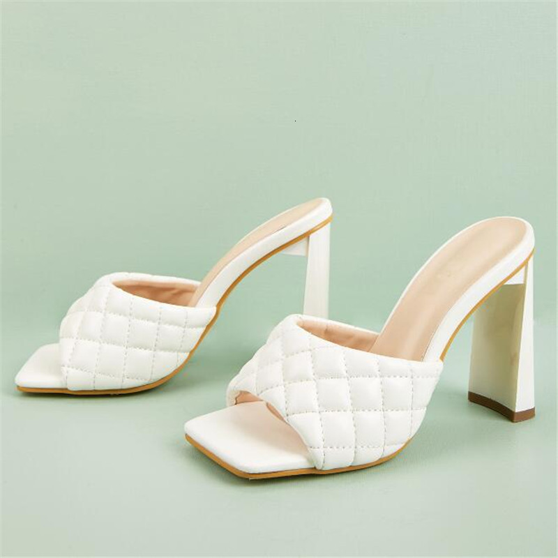 2021 New Summer Sexy Diamond Leather Plaza Toe Open Fashion Toed Ten Inches High Square Heels Dress Party Mulatto Women BID5, Black
2021 New Summer Sexy Diamond Leather Plaza Toe Open Fashion Toed Ten Inches High Square Heels Dress Party Mulatto Women BID5, Black