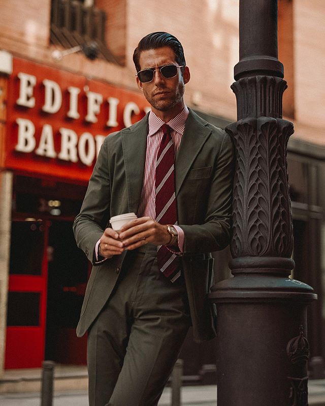 2021 Winter Handsome Mens Suits High Quality Peaked Lapel Groom Wedding Business Tuxedos Prom Party Blazer Jacket (Jacket+Pants)