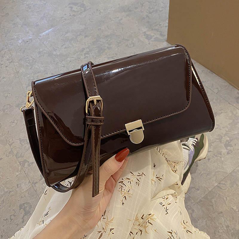 2021 Shoulder Underarm Bag Women Handbag PU Leather Adjustable Strap Shoulder Bag Bright Color Hand Bags Female Crossbody Pouch, Coffee shoulder bag
2021 Shoulder Underarm Bag Women Handbag PU Leather Adjustable Strap Shoulder Bag Bright Color Hand Bags Female Crossbody Pouch, Coffee shoulder bag