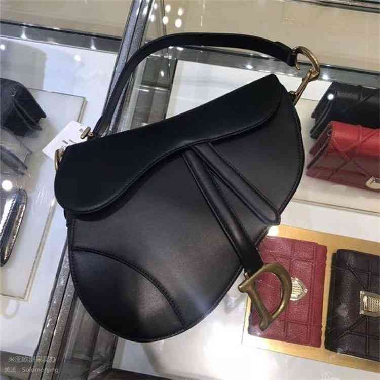 Designer Luxurys Handbags Miss Hua Christian Pure Color Leather Saddle Bag Handbag Single Shoulder Bag Cross Carry Underarm Bag, One size
Designer Luxurys Handbags Miss Hua Christian Pure Color Leather Saddle Bag Handbag Single Shoulder Bag Cross Carry Underarm Bag, One size