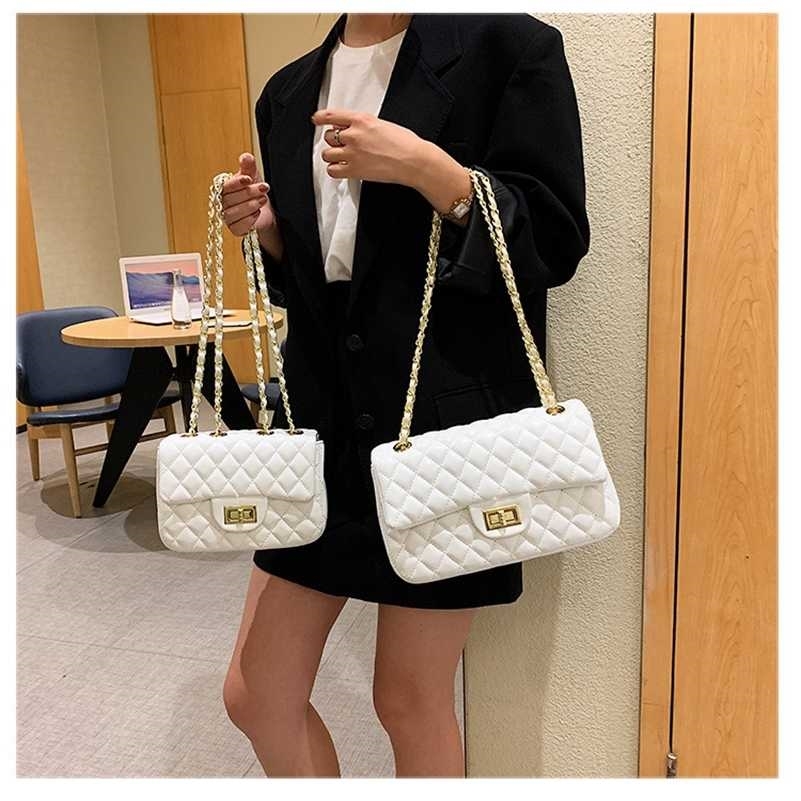 Women's Shoulder Bag Pu Leather Lingge Pattern Straddle Small Brand Designer Simplicity Girl's Purse Handbag Sac 220122, Black
Women's Shoulder Bag Pu Leather Lingge Pattern Straddle Small Brand Designer Simplicity Girl's Purse Handbag Sac 220122, Black