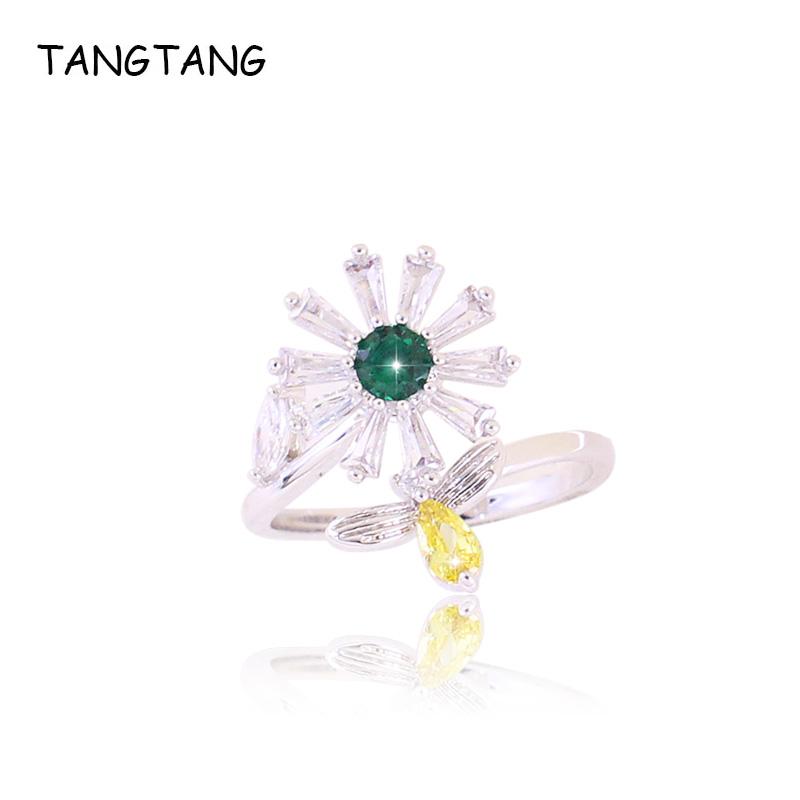 Women Ring Grade Cubic Zirconia Crystal Wedding Bands Rotatable Sunflower Jewelry Rings Yellow Bee On Side Finger Lady Ring
Women Ring Grade Cubic Zirconia Crystal Wedding Bands Rotatable Sunflower Jewelry Rings Yellow Bee On Side Finger Lady Ring